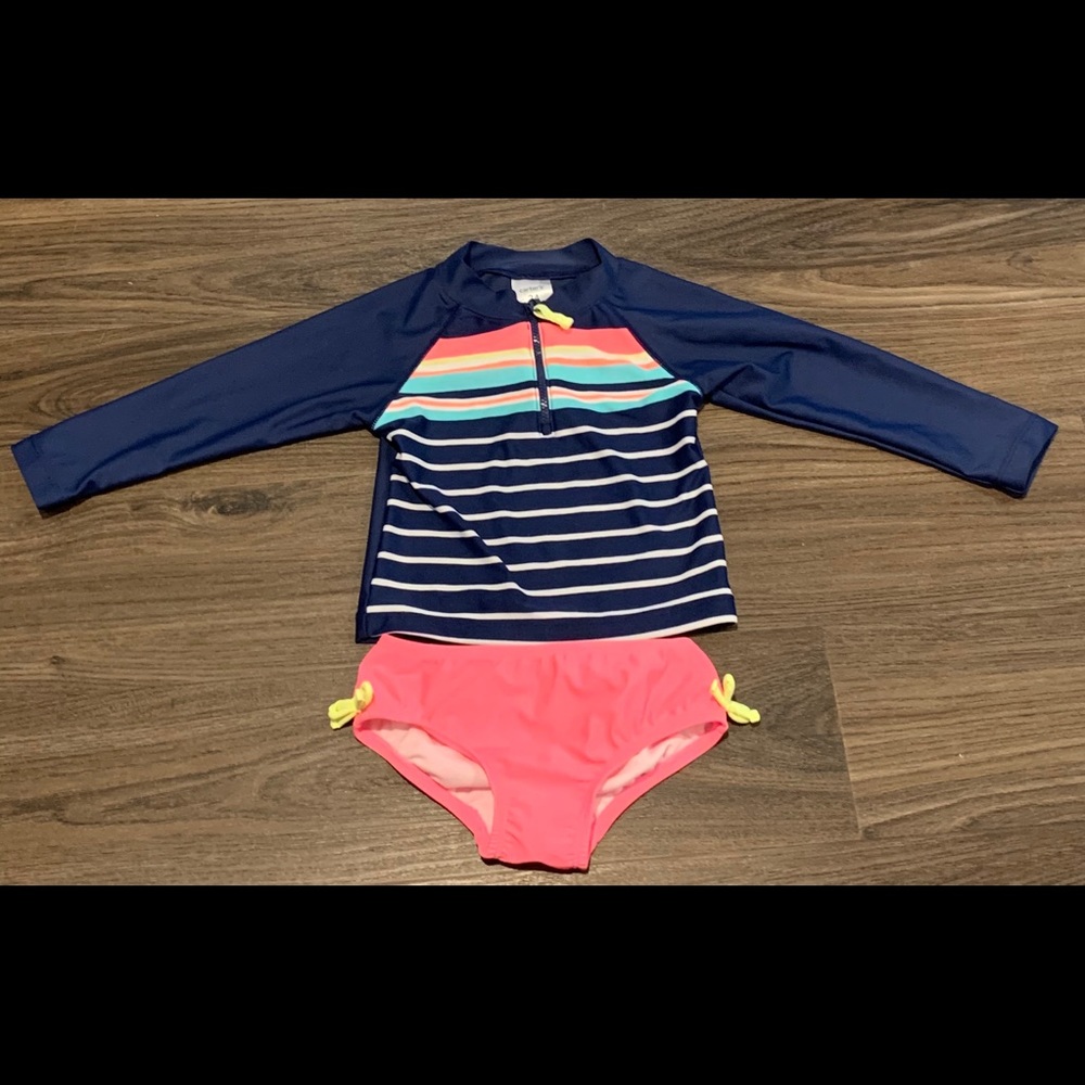 Girls Rashguard 2 piece Perfect Condition
